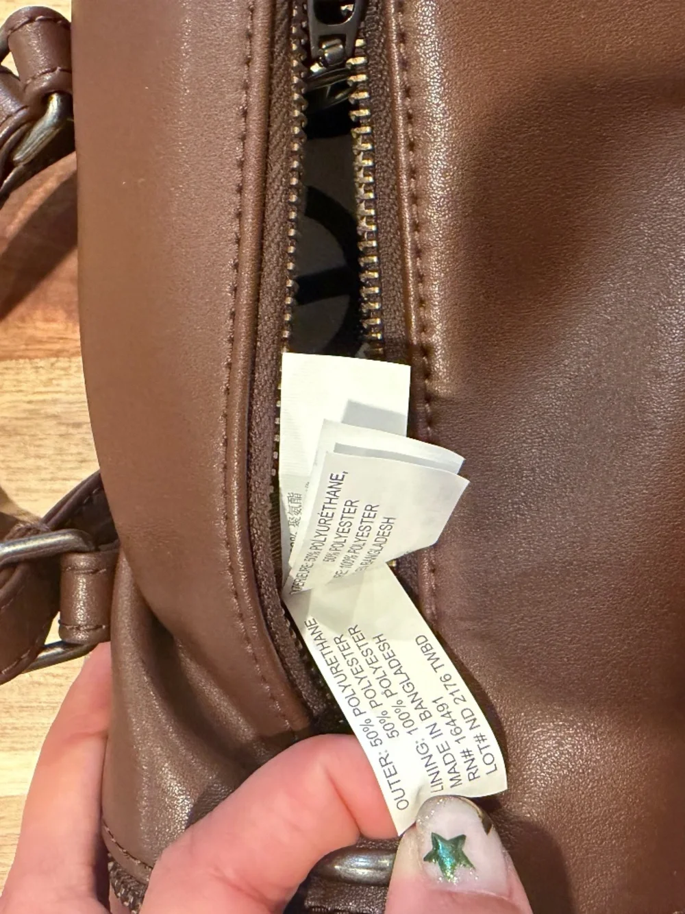 Small Telfar Duffle - Chocolate - Picture 2 of 3